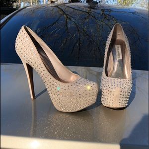 Steve Madden Rhinestone Beige Barbby Pumps Size 8